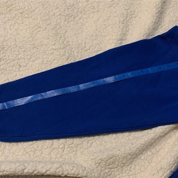 Cloud Kicker sweater. Size L - Picture 11 of 12